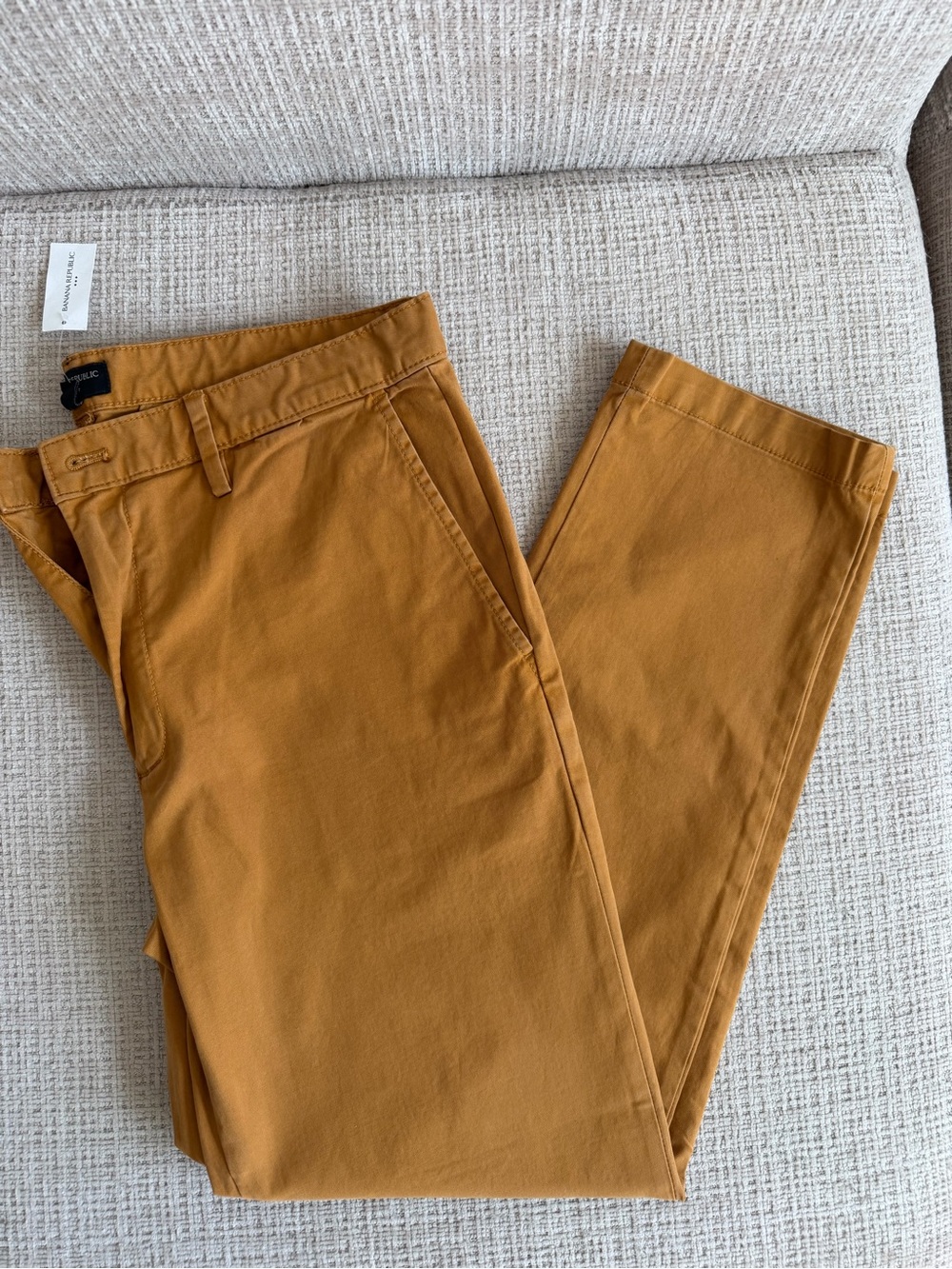 Banana Republic Men's Chinos in Mustard Brown